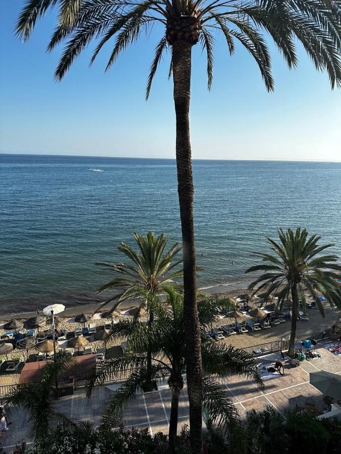 Marbella Beachfront Apartment Екстериор снимка