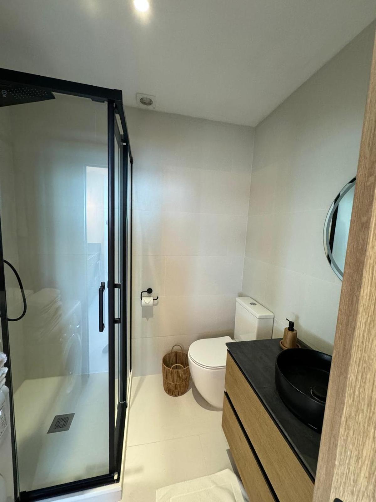 Marbella Beachfront Apartment Екстериор снимка